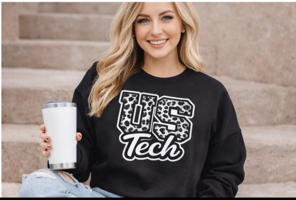 Ultrasound Cheetah Sonographer Sweatshirt | Sonography Technician Crewneck Gift for Sonographers, Radiology Tech Medical Apparel Gift