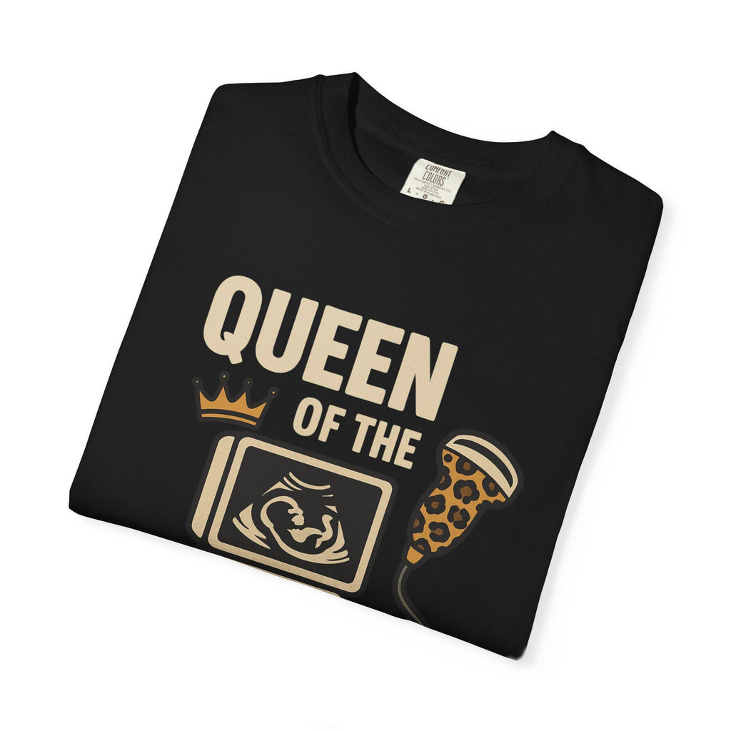 Queen of the Screen Gamer T-Shirt | 100% Cotton Graphic Tee (Unisex)