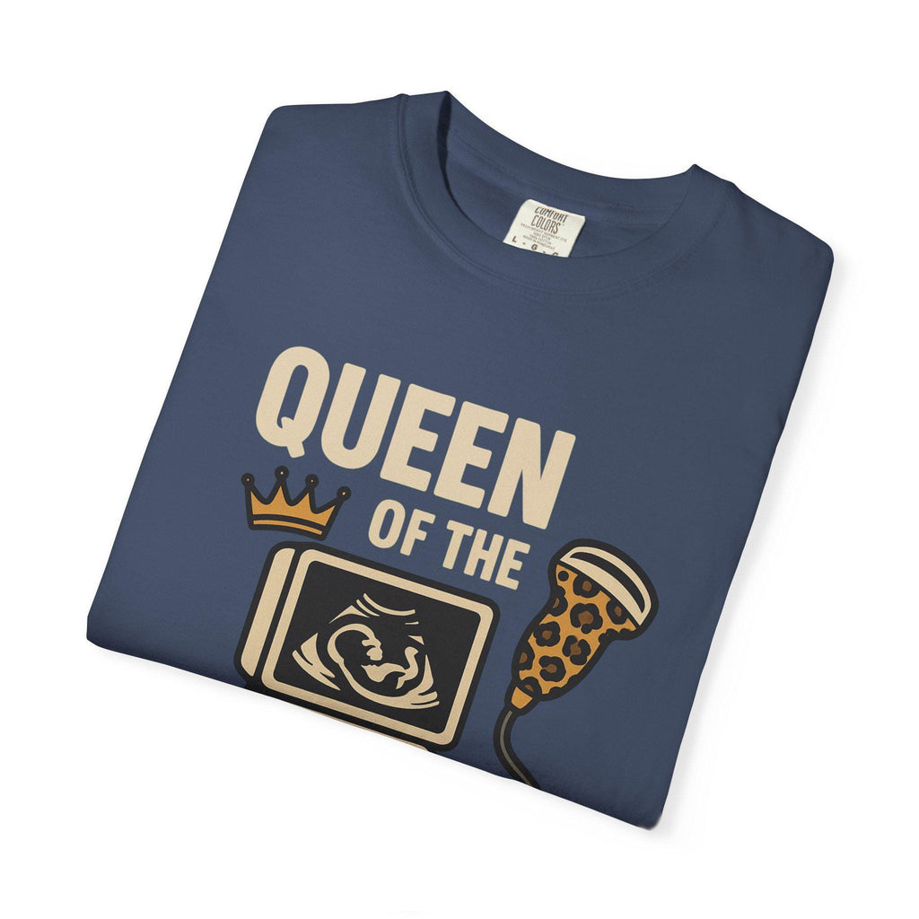 Queen of the Screen Gamer T-Shirt | 100% Cotton Graphic Tee (Unisex)